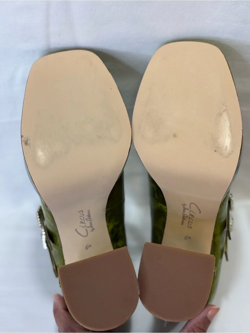 CIRCUS Chartreuse Patent Platform Mary Jane Pumps Crystal Buckles 6.5 EUC $159